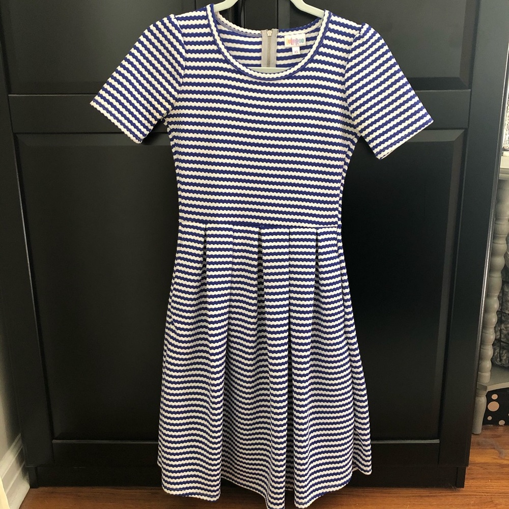 LuLaRoe Amelia dress, size XS